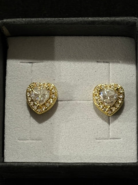 Heart-Shaped Moissanite Stud Earrings-Gold-Tone Setting, 5MM